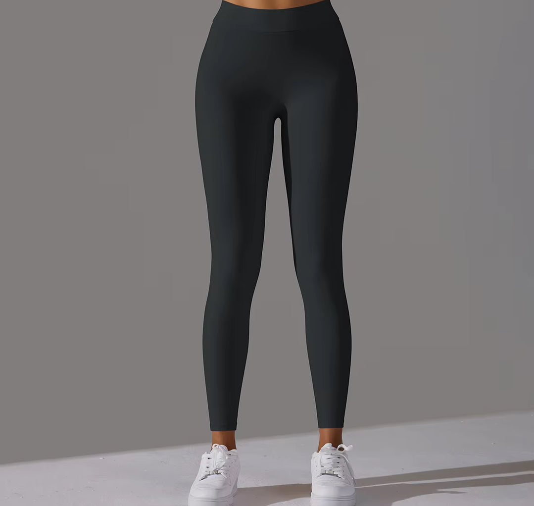 Scrunch with V Waist Push Up Leggings